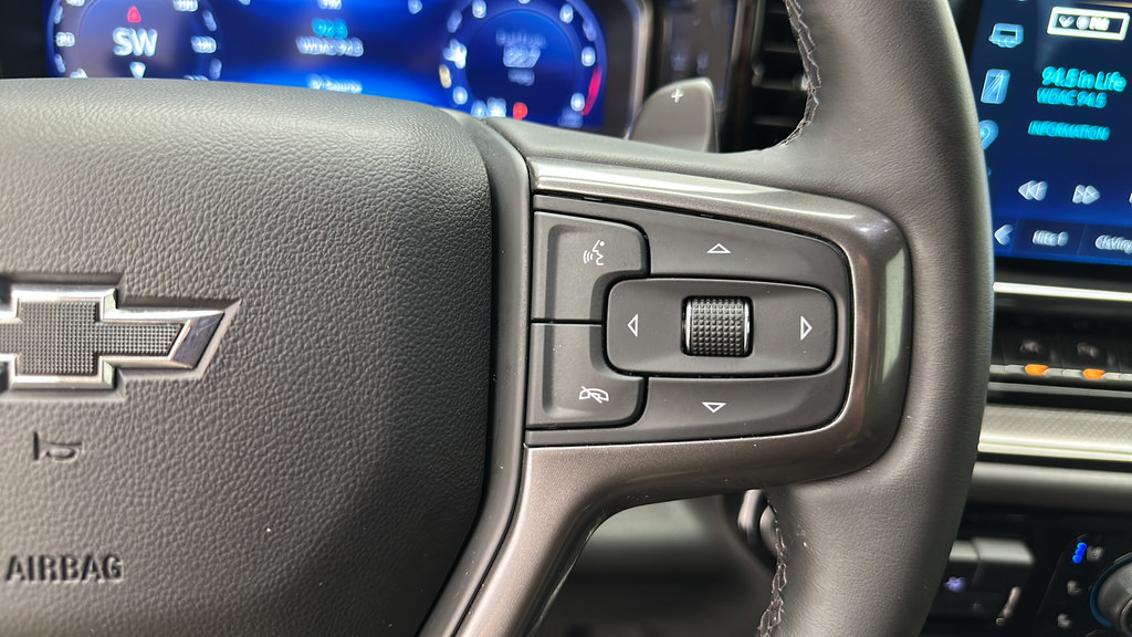 Used 2024 Chevrolet Silverado 1500 ZR2 w/ Technology Package AWD/4WD image 24