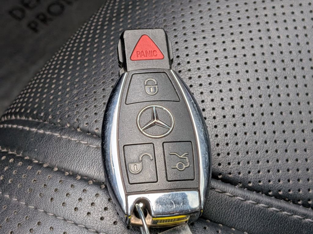 Used 2015 Mercedes-Benz S 63 AMG 4MATIC Sedan image 27