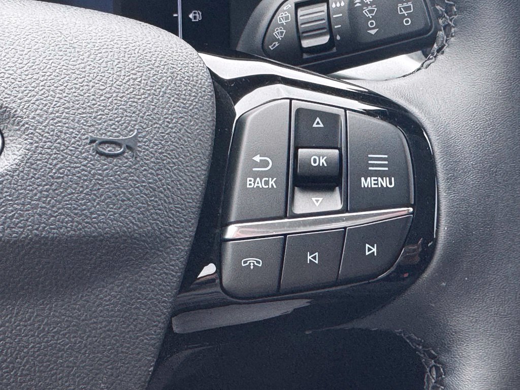 Used 2024 Ford Escape Active w/ Tech Pack #1 AWD/4WD image 10