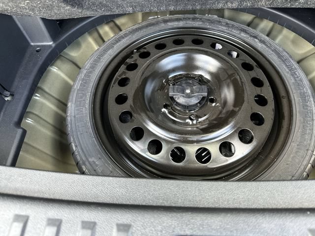 Certified 2026 Chevrolet Equinox LT w/ LPO, Floor Liner Package FWD image 29