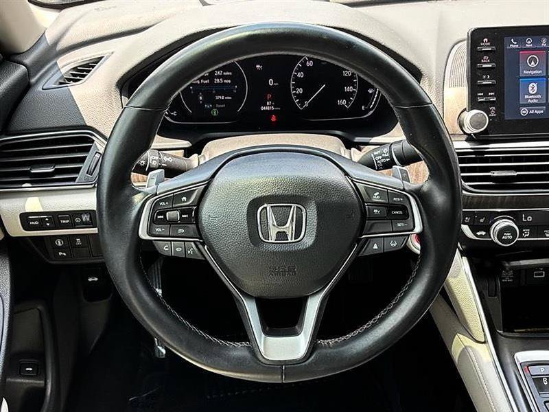 Used 2021 Honda Accord Touring image 17