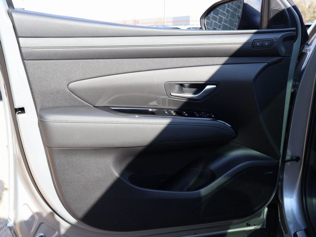 New 2026 Hyundai Tucson Limited image 22