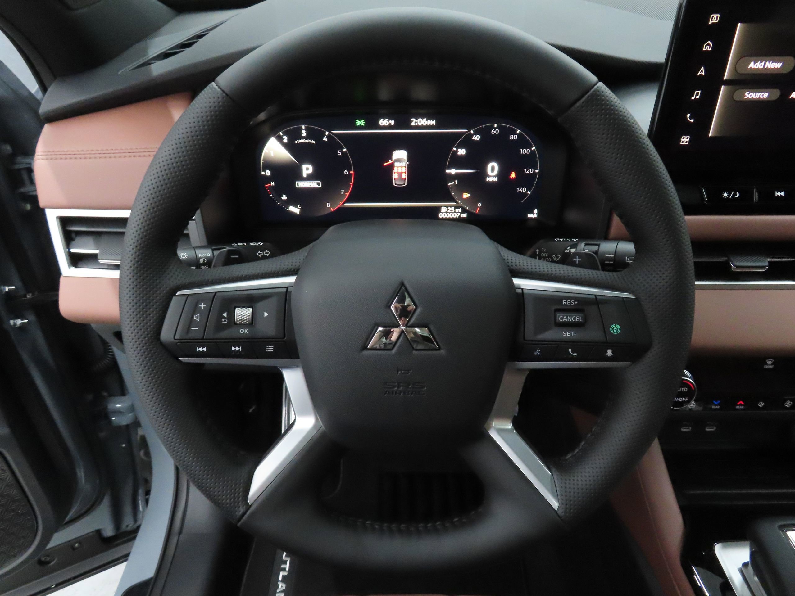 New 2026 Mitsubishi Outlander SEL image 14