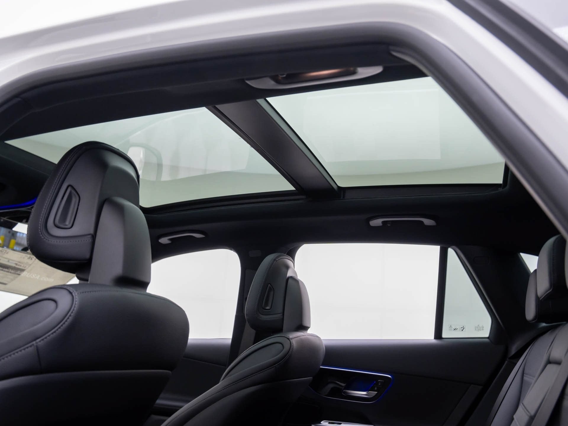 New 2026 Mercedes-Benz GLC 300 4MATIC image 17