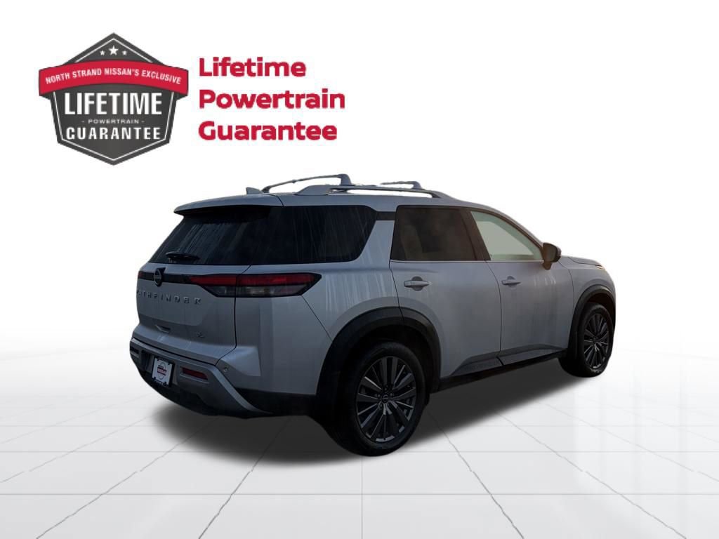 Certified 2024 Nissan Pathfinder SL w/ SL Premium Package image 6