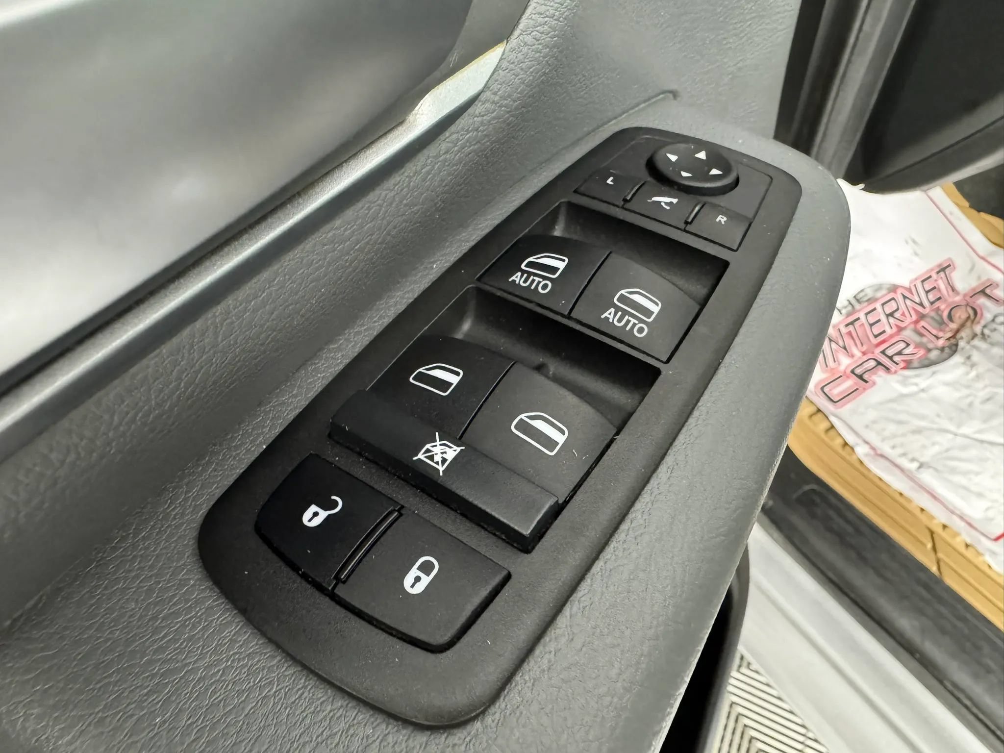 Used 2022 RAM 1500 Big Horn AWD/4WD image 37