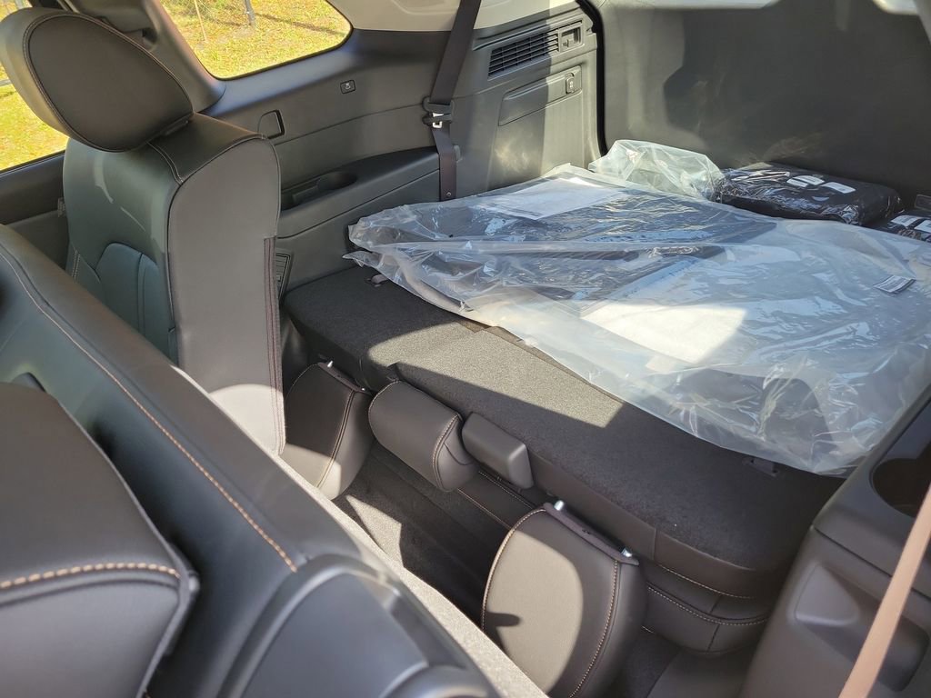 New 2026 MAZDA CX-90 3.3 Turbo w/ Premium Sport Pkg image 13