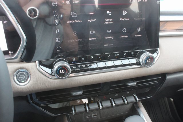 New 2026 GMC Canyon Denali w/ LPO, Denali Black Edition image 33