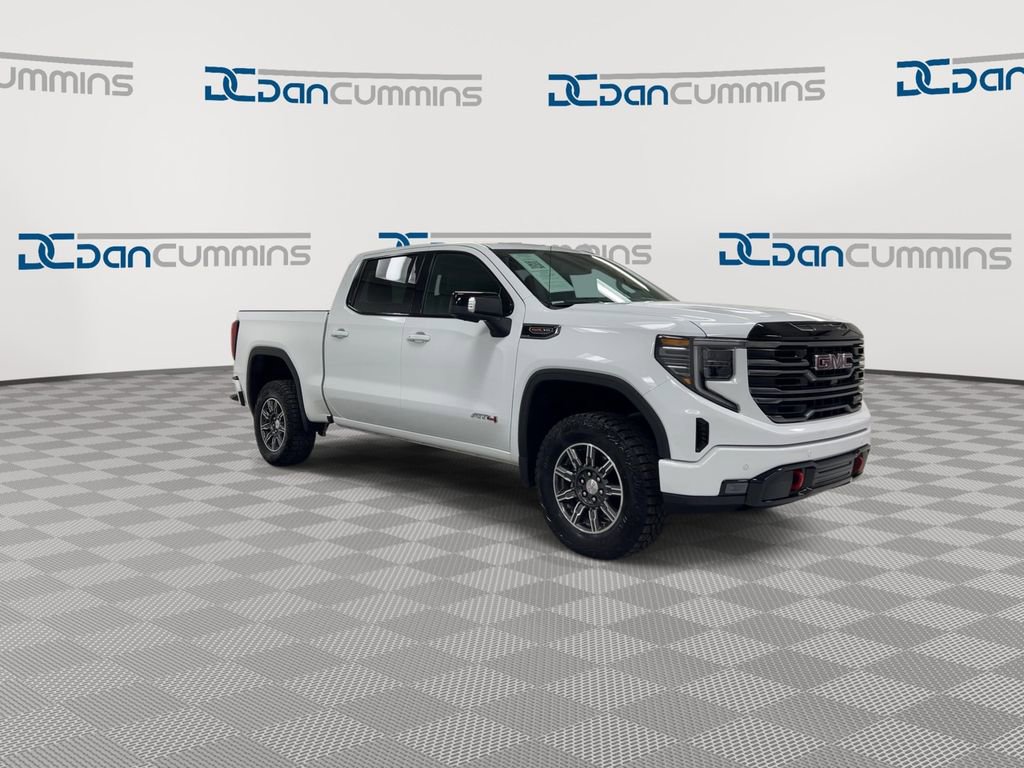 Used 2025 GMC Sierra 1500 AT4 AWD/4WD image 2