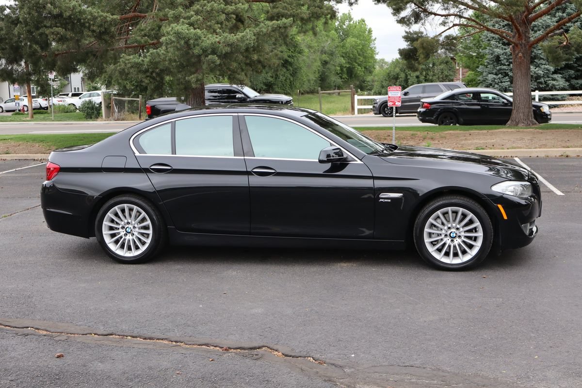Used 2011 BMW 535i xDrive Sedan AWD/4WD image 3