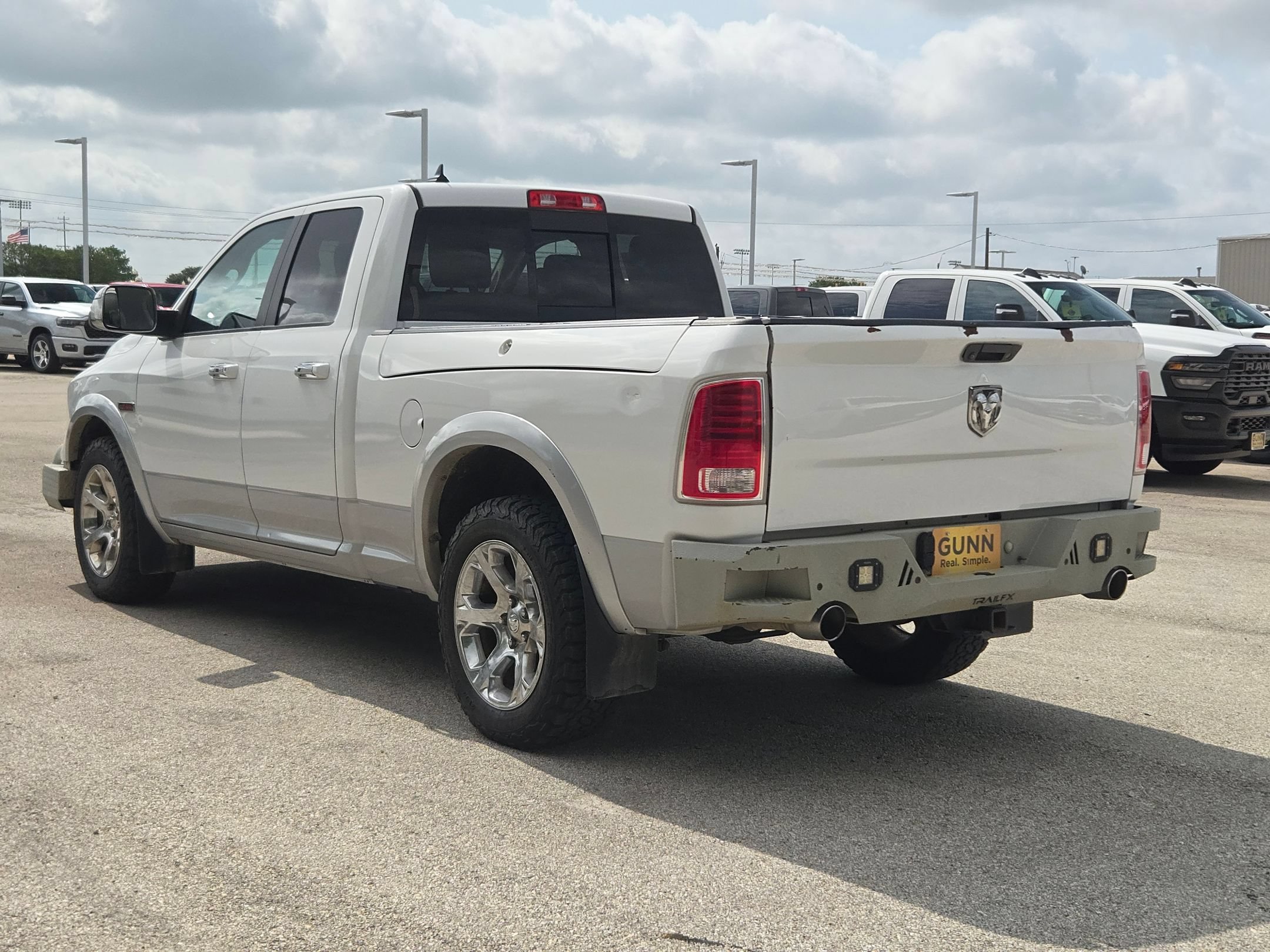Used 2014 RAM 1500 Laramie w/ Convenience Group AWD/4WD image 5