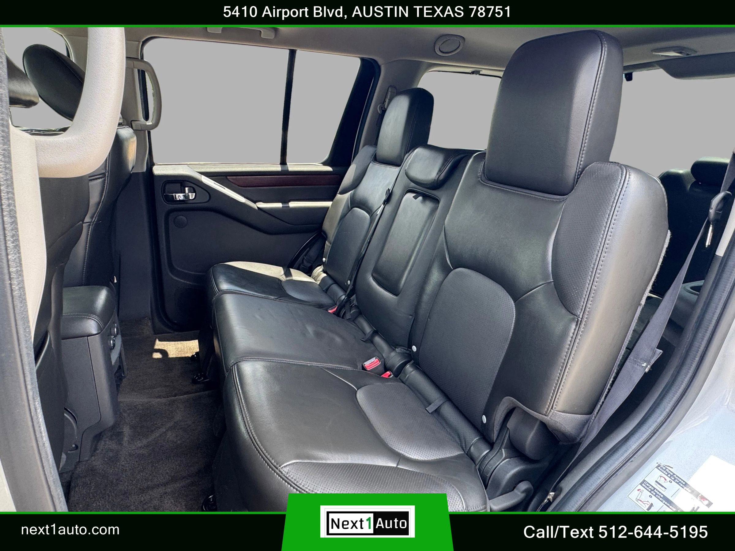 Used 2012 Nissan Pathfinder LE AWD/4WD image 30