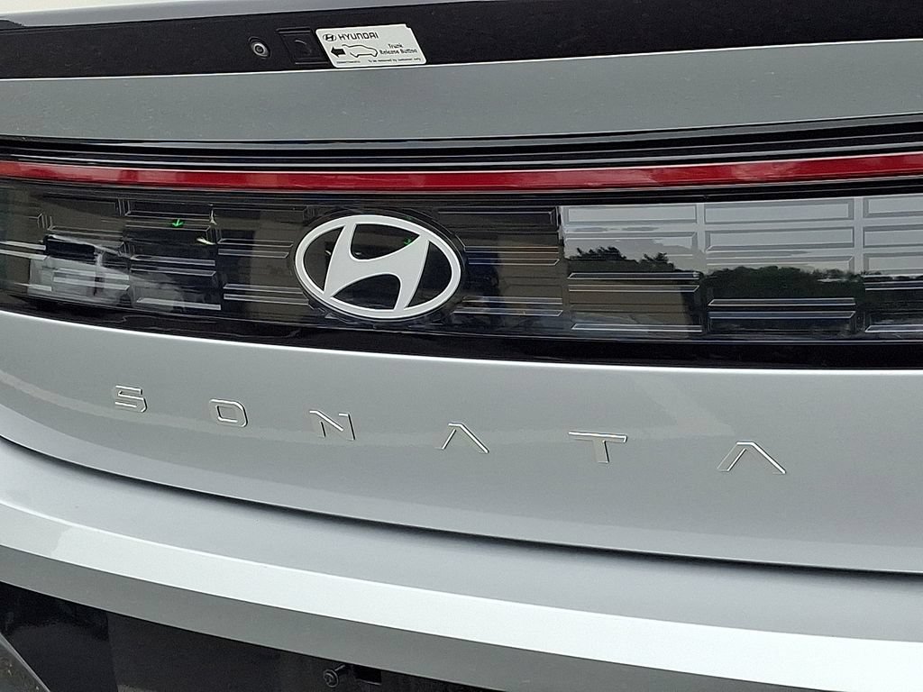 Used 2025 Hyundai Sonata SEL FWD image 32