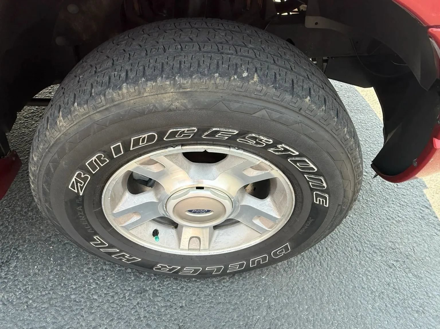 Used 2004 Ford Explorer Sport Trac XLT AWD/4WD image 16