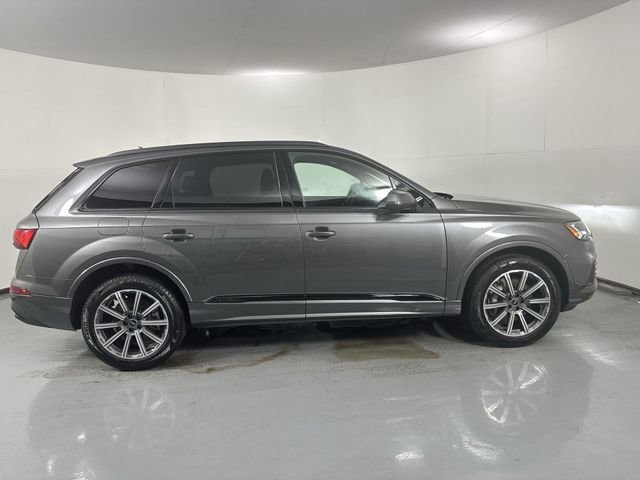 Used 2023 Audi Q7 2.0T Premium Plus w/ Premium Plus Package image 38