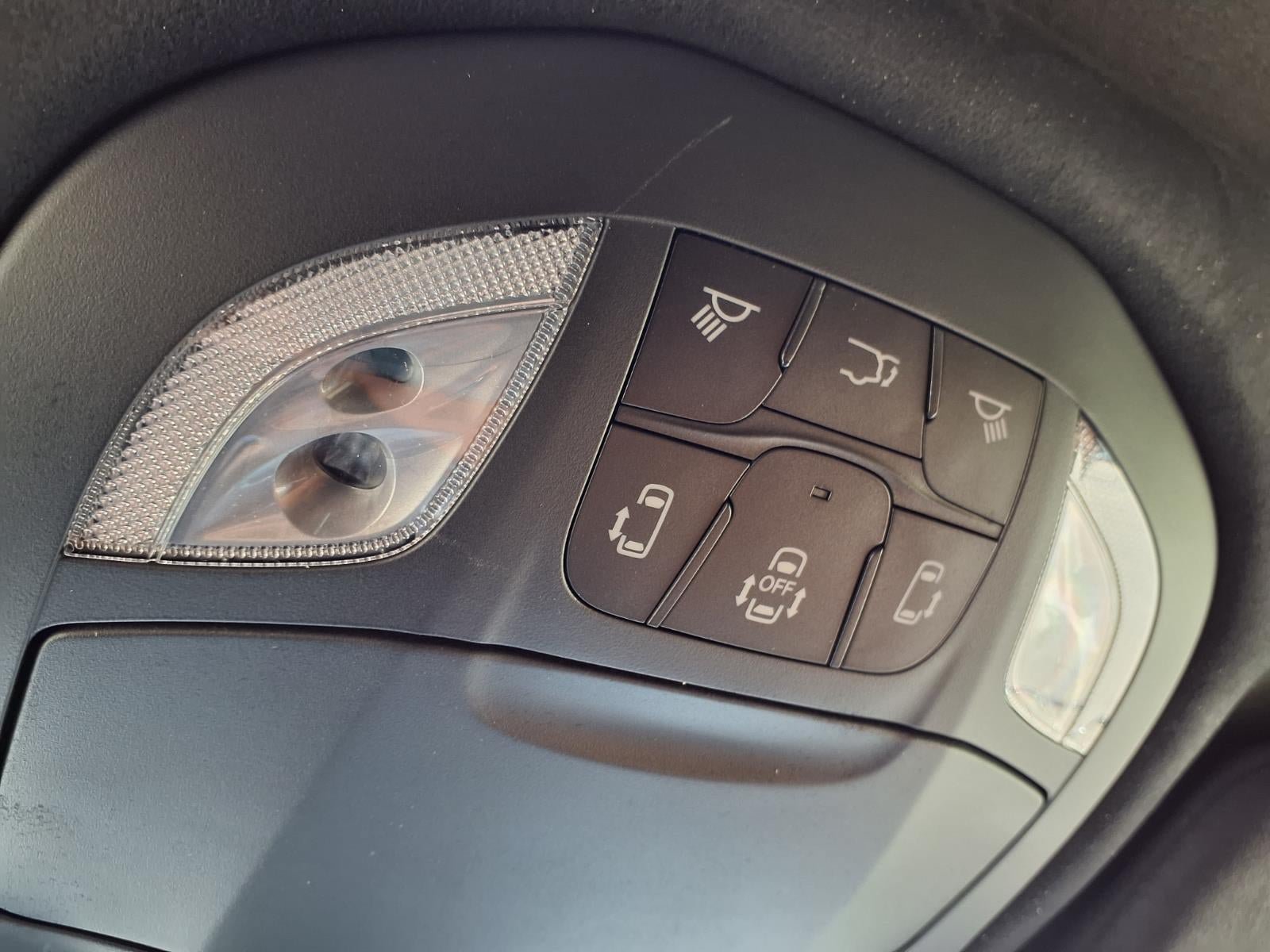 New 2026 Chrysler Pacifica Pinnacle FWD image 15