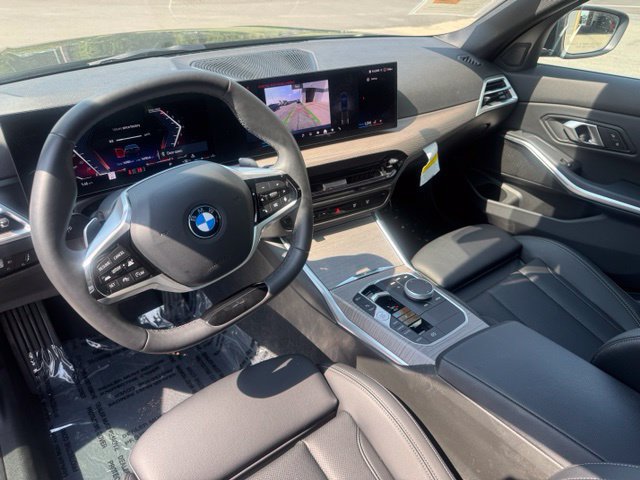 Certified 2026 BMW 330i xDrive Sedan AWD/4WD image 15