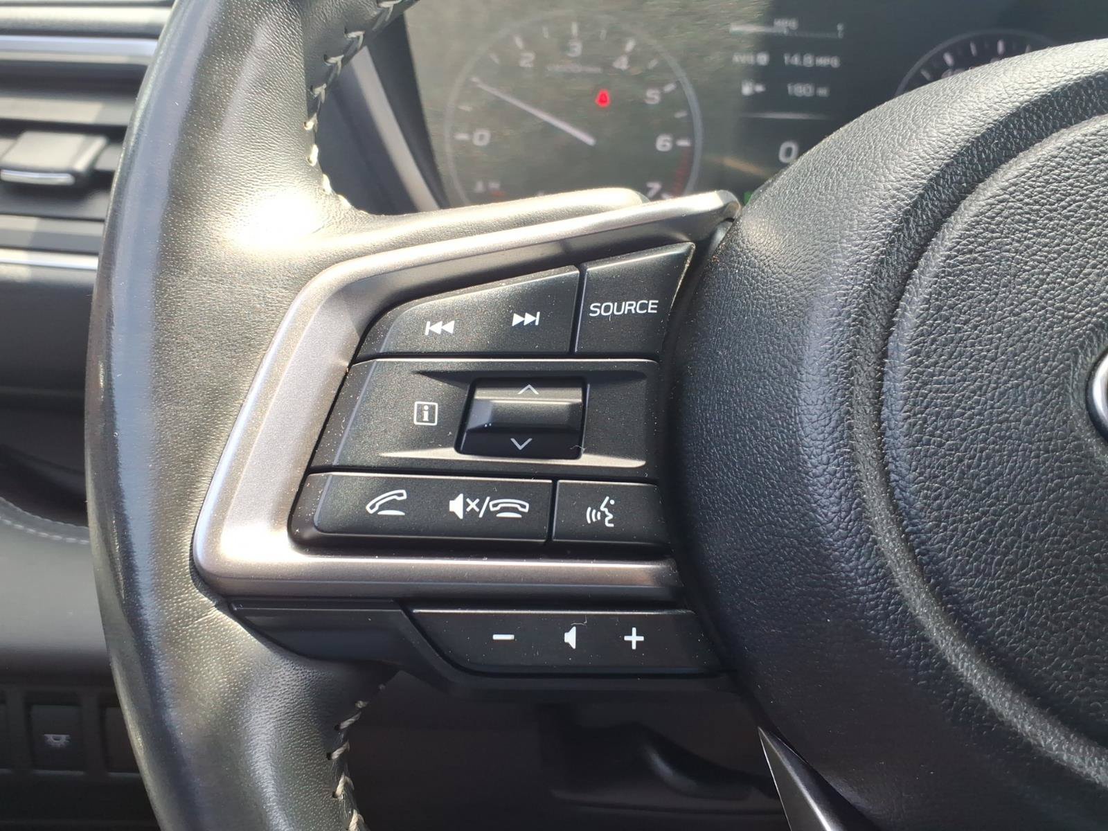 Used 2024 Subaru Ascent Touring AWD/4WD image 16