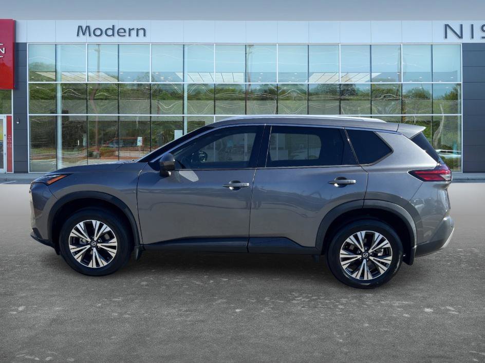 Certified 2021 Nissan Rogue SV w/ Premium Package image 8