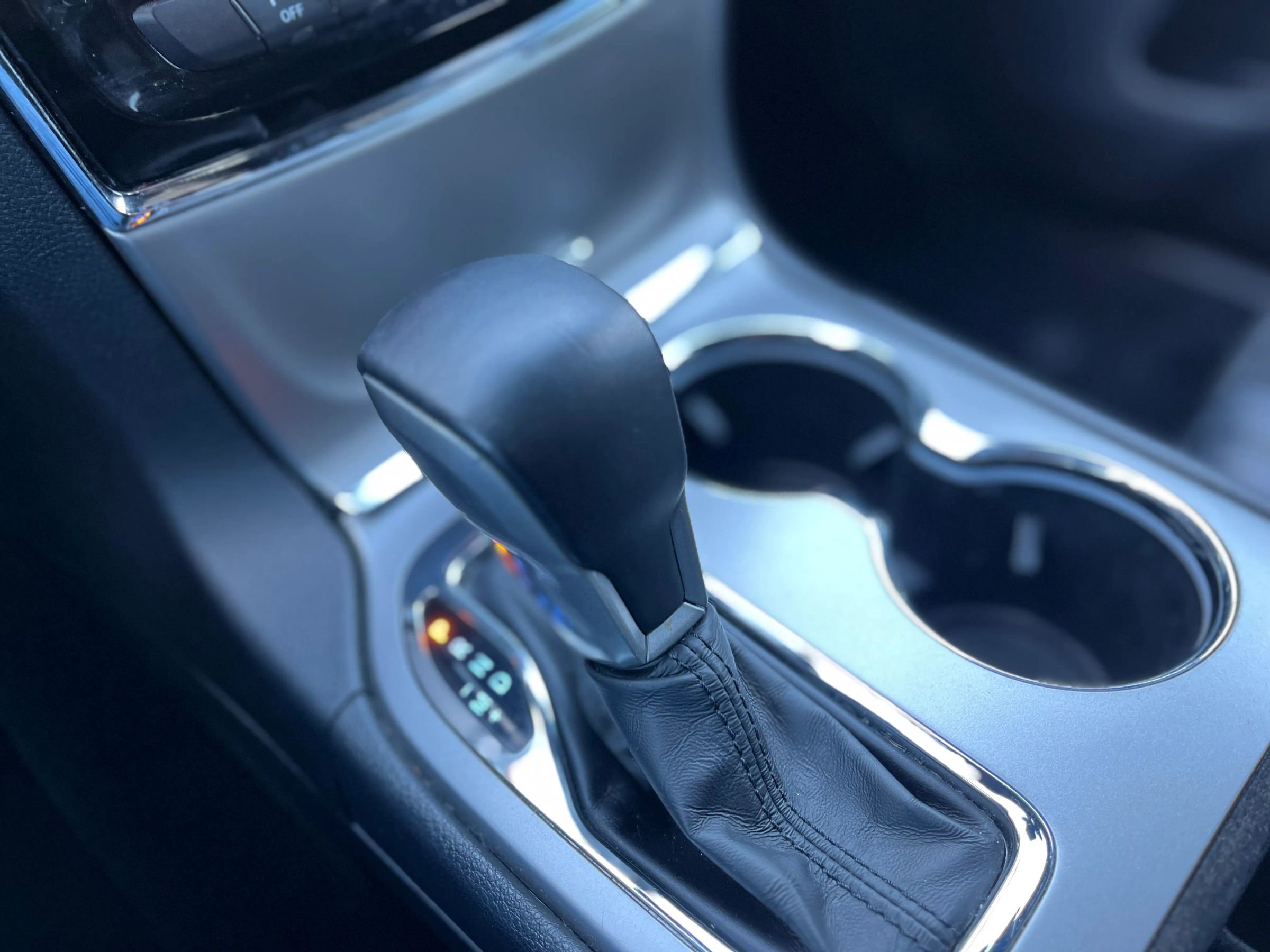 Used 2021 Jeep Grand Cherokee Laredo X image 22