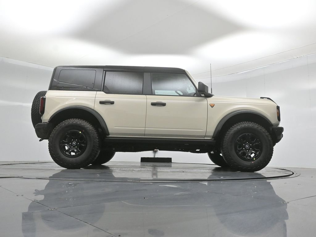 New 2026 Ford Bronco Badlands AWD/4WD image 47