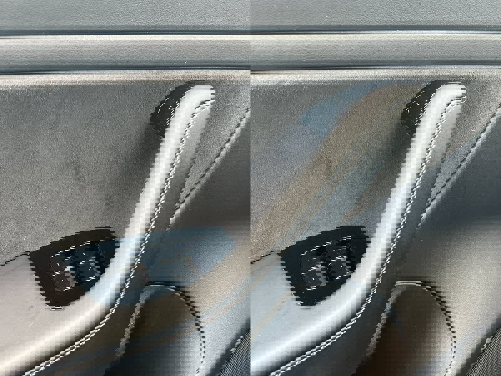 Used 2019 Tesla Model 3 Standard Range Plus image 13