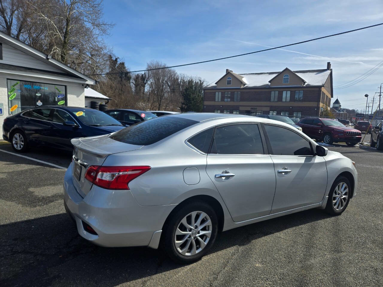 Used 2017 Nissan Sentra S w/ S Style Package FWD image 7