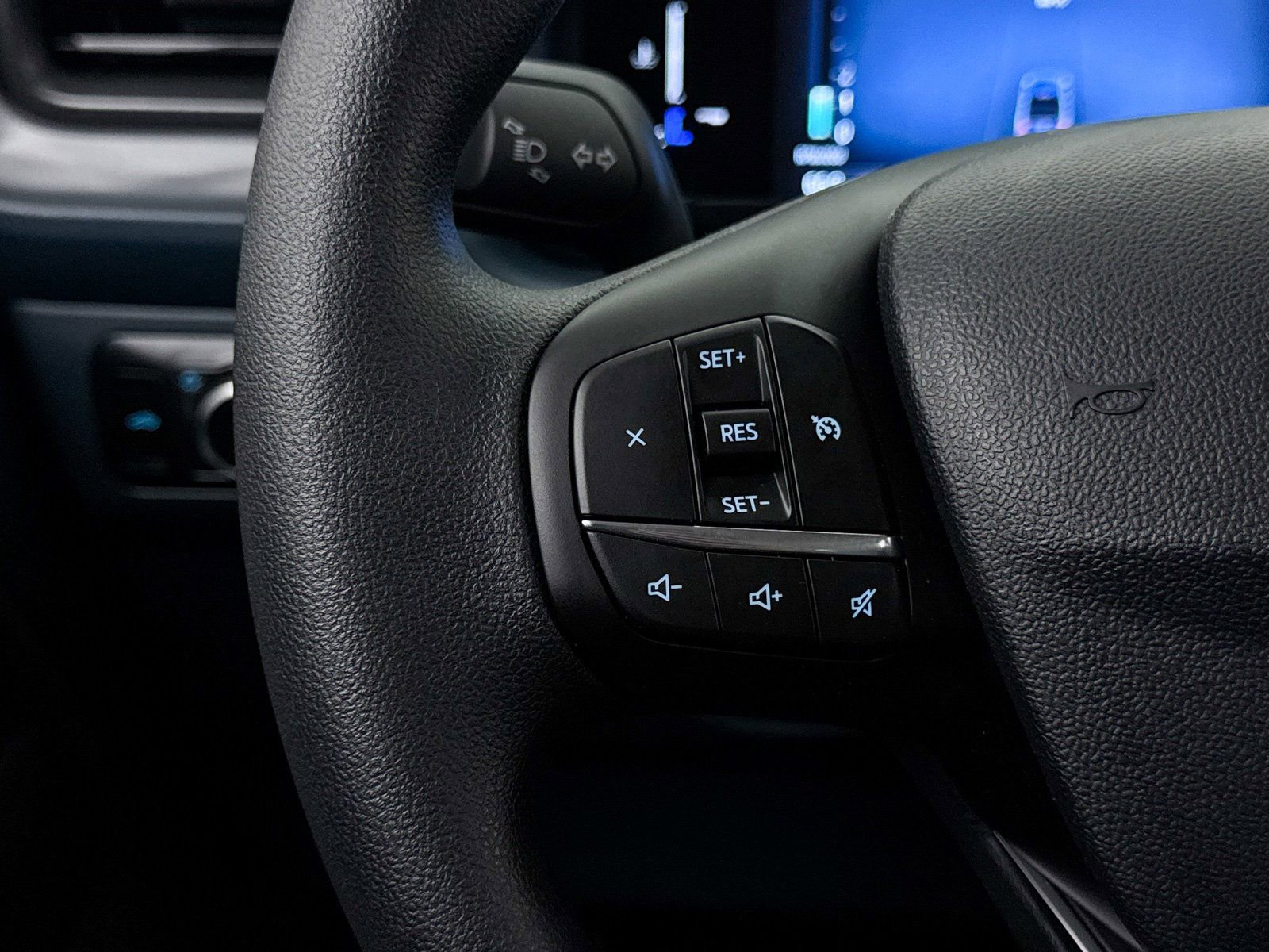 Used 2025 Ford Maverick XL w/ Equipment Group 102A image 31