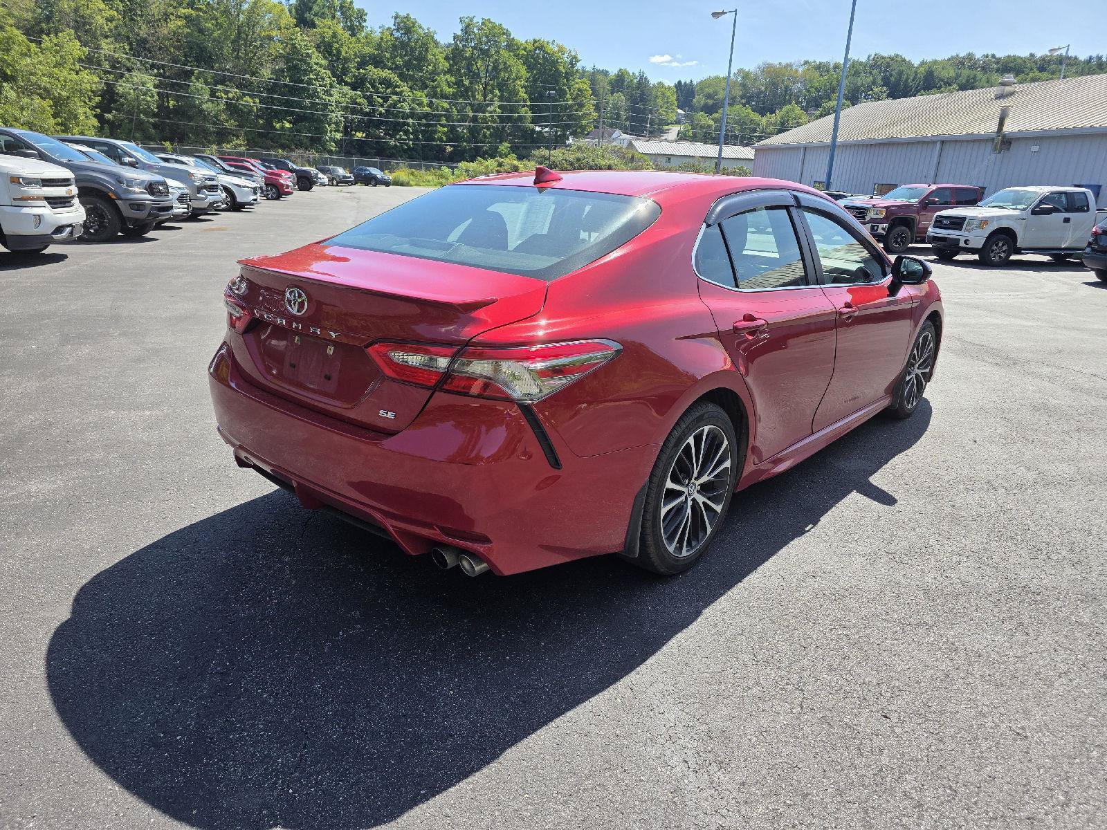 Used 2019 Toyota Camry SE w/ Audio Package FWD image 7