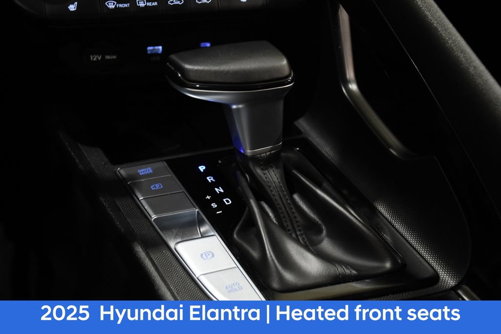 Certified 2025 Hyundai Elantra SEL FWD image 25