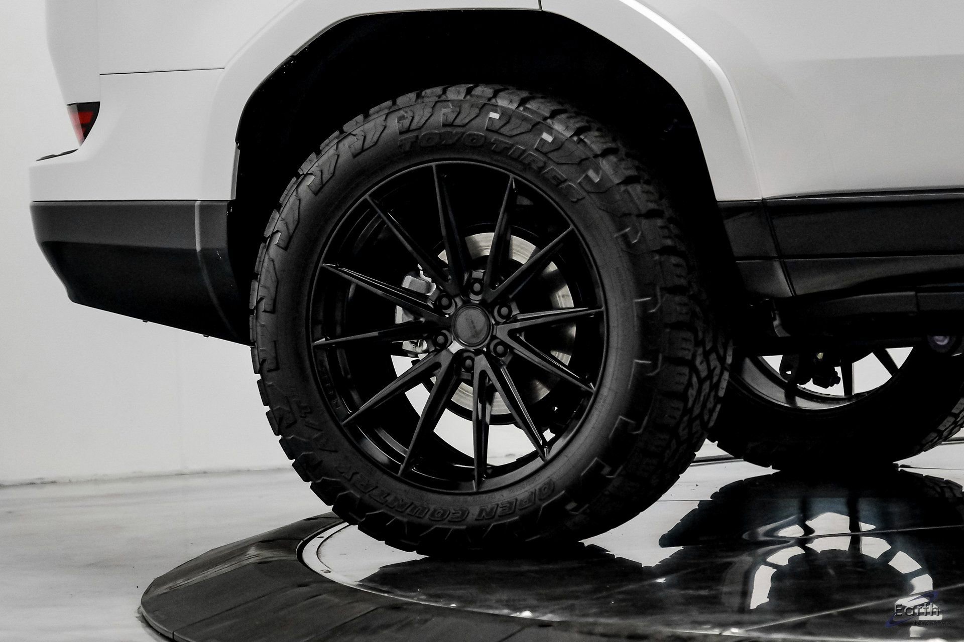 Used 2025 Lexus GX 550 550 Luxury+ 22 VOSSEN WHEELS w/ Accessory Package (2T) image 93