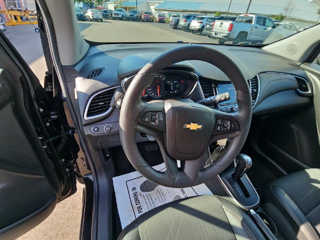 Used 2022 Chevrolet Trax LT AWD/4WD image 42
