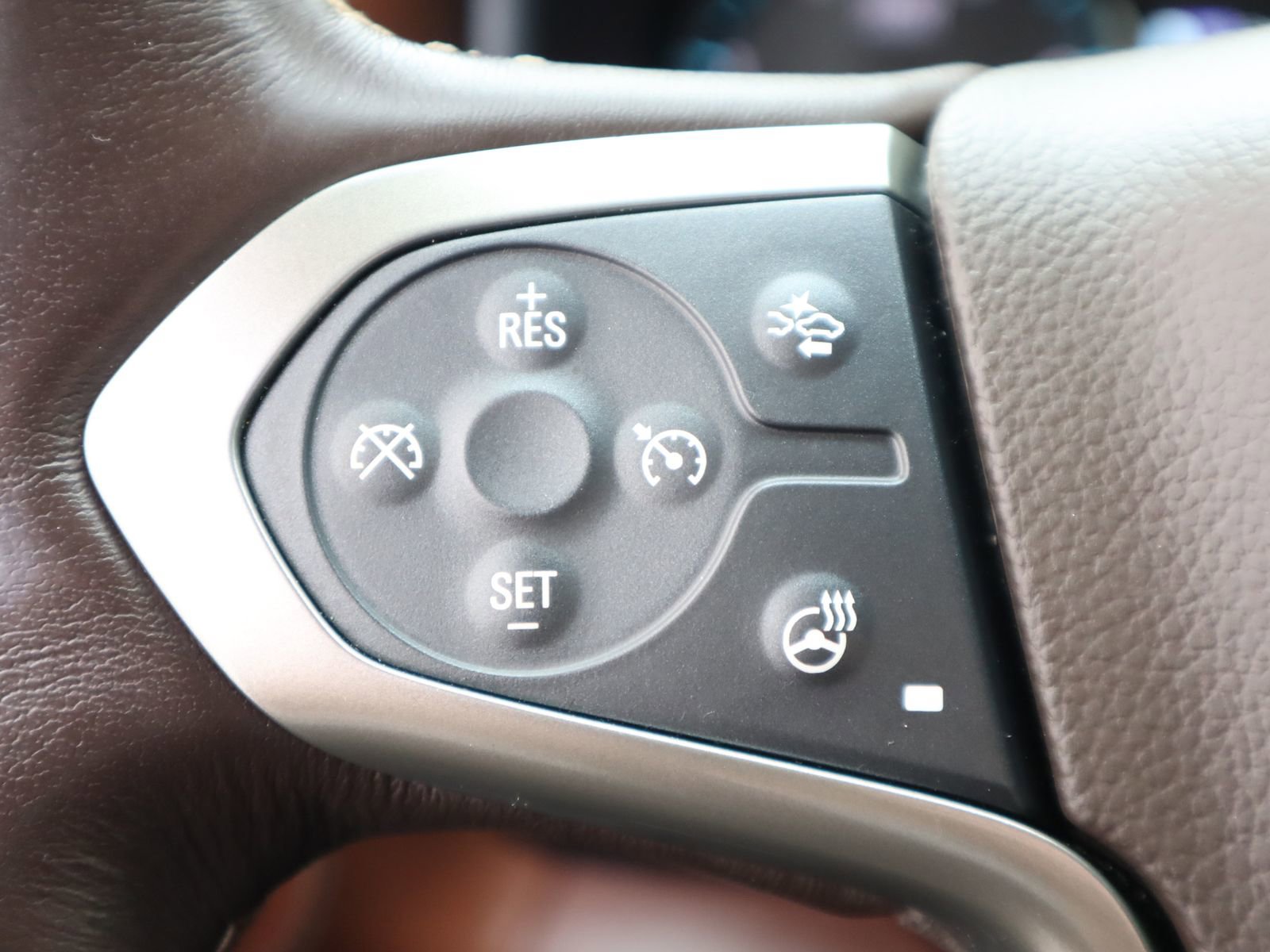 Used 2019 Chevrolet Silverado 2500 High Country w/ Duramax Plus Package AWD/4WD image 37