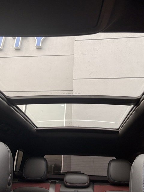 Used 2026 Chevrolet Equinox RS image 4