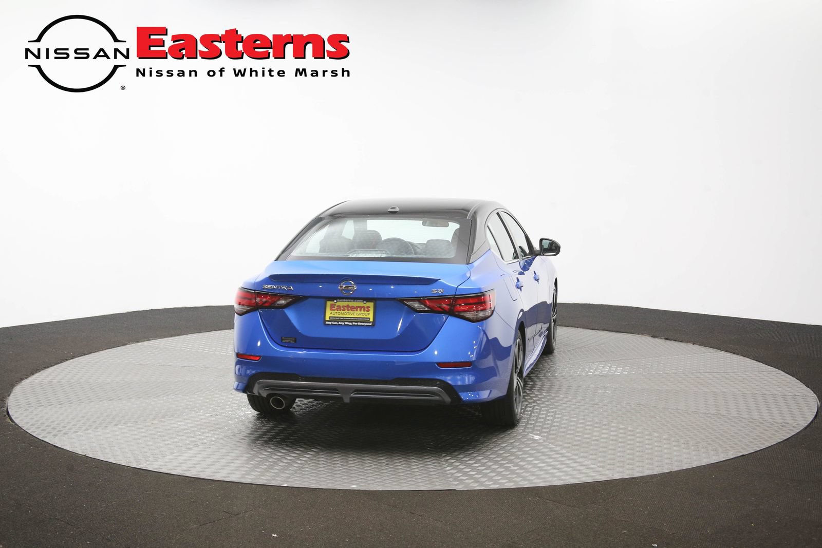 Used 2022 Nissan Sentra SR w/ SR Premium Package FWD image 38