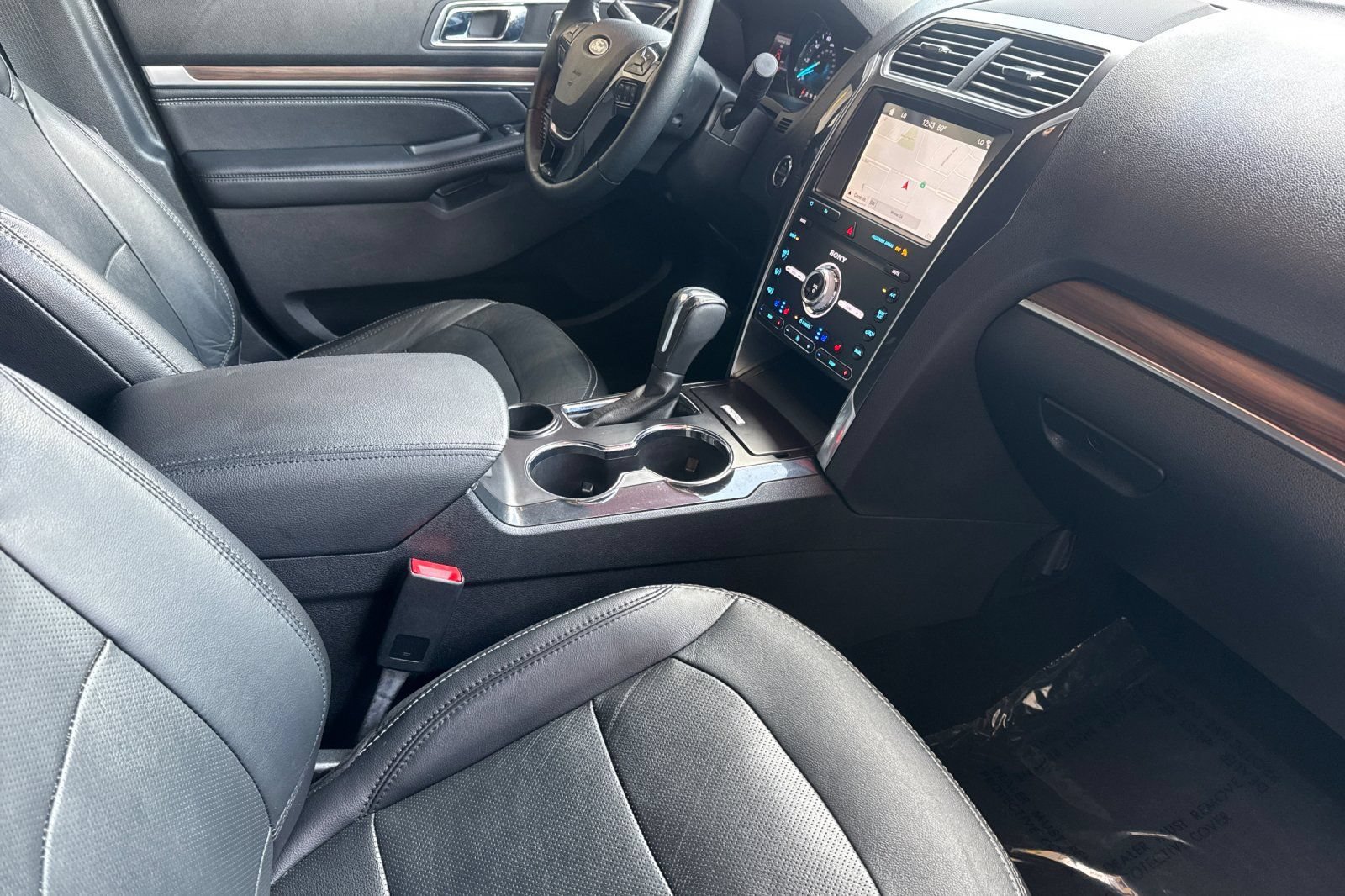 Used 2019 Ford Explorer Limited FWD image 22