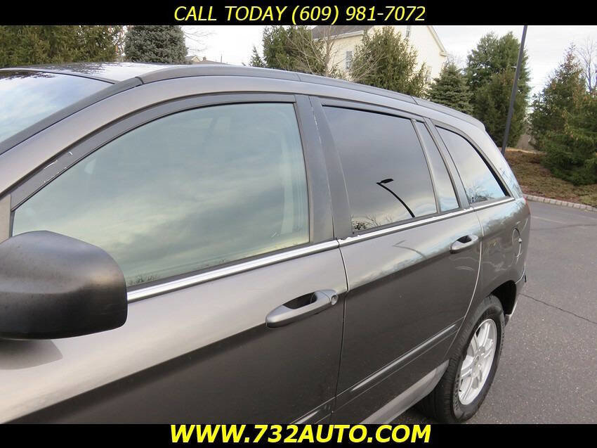 Used 2004 Chrysler Pacifica 2WD w/ Smokers Group image 29