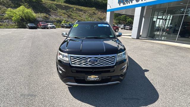 Used 2017 Ford Explorer Platinum AWD/4WD image 9
