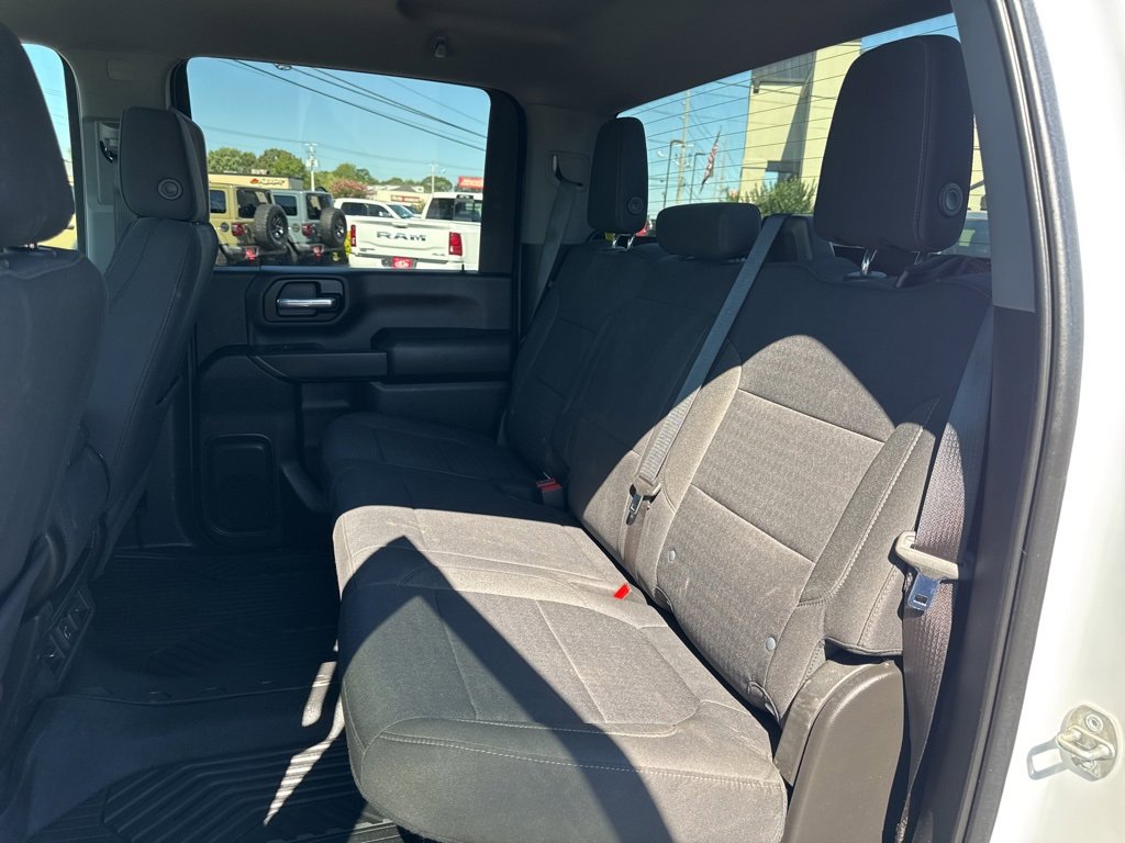 Used 2023 Chevrolet Silverado 2500 LT w/ Convenience Package image 21