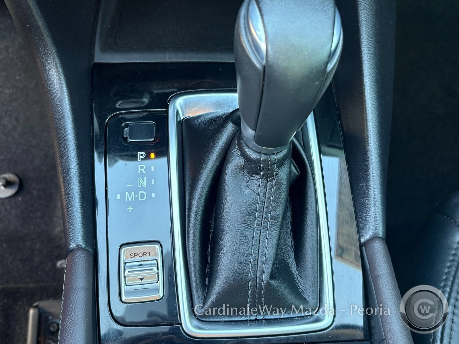 Used 2018 MAZDA MAZDA3 Touring FWD image 32