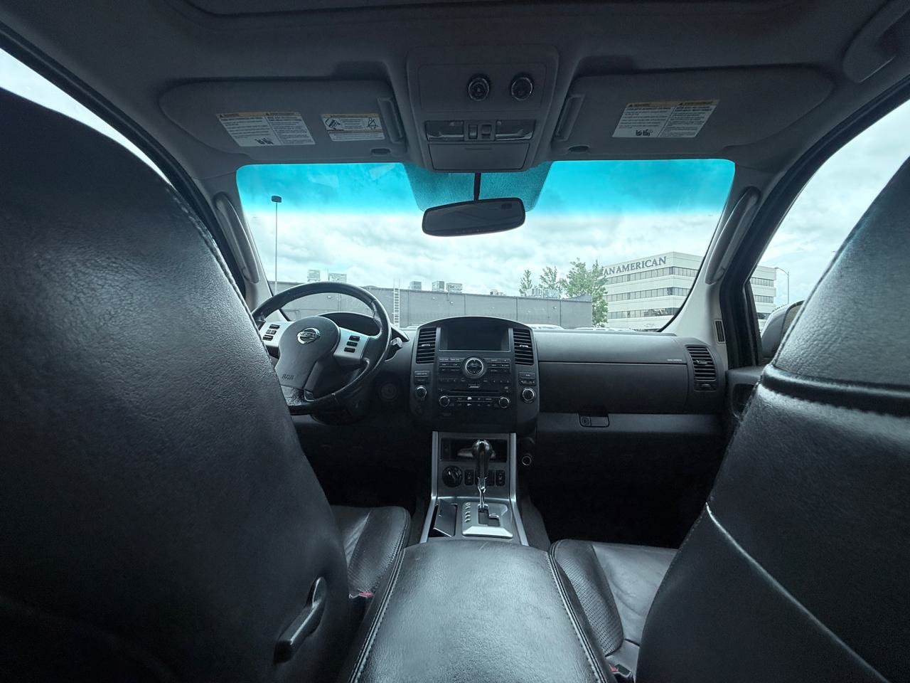 Used 2008 Nissan Pathfinder SE w/ Leather Pkg AWD/4WD image 14