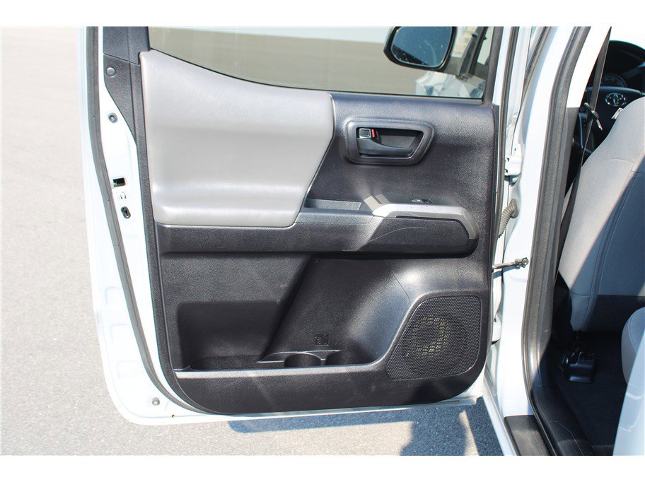 Used 2019 Toyota Tacoma SR5 image 11