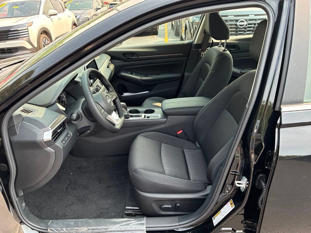 New 2026 Nissan Altima 2.5 SV AWD/4WD image 14