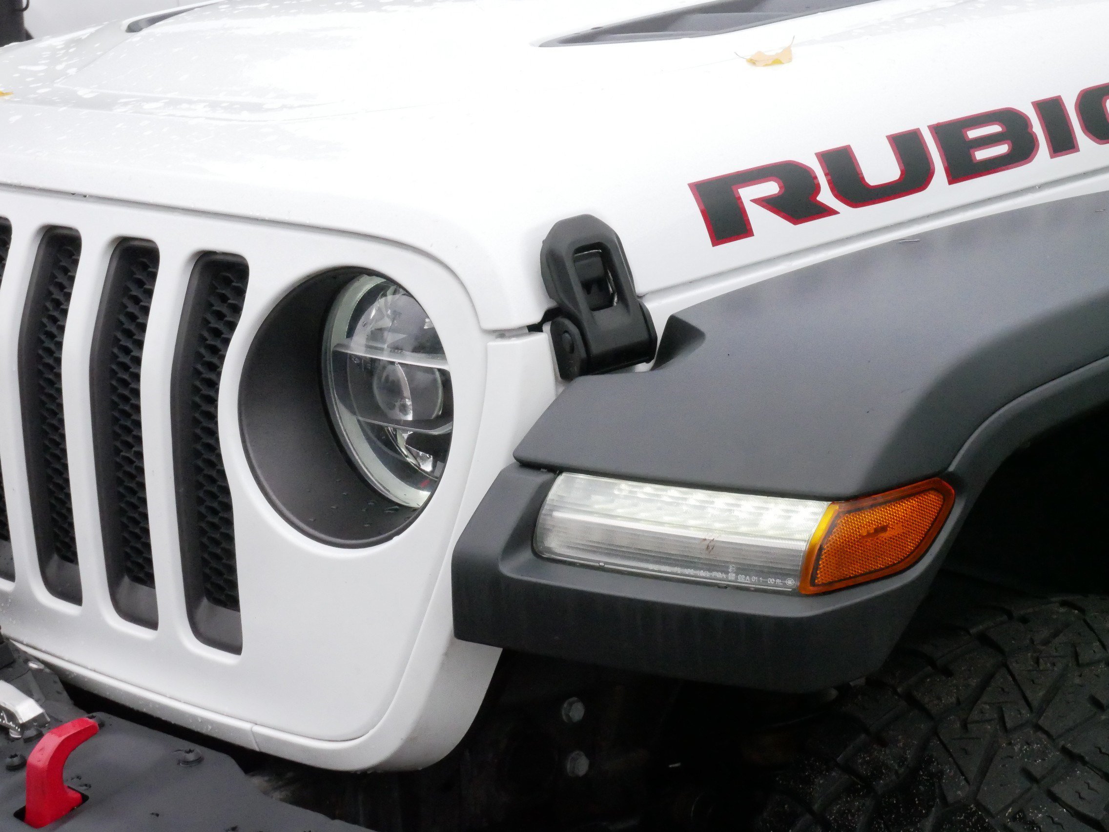 Used 2018 Jeep Wrangler Unlimited Rubicon w/ Dual Top Group AWD/4WD image 16