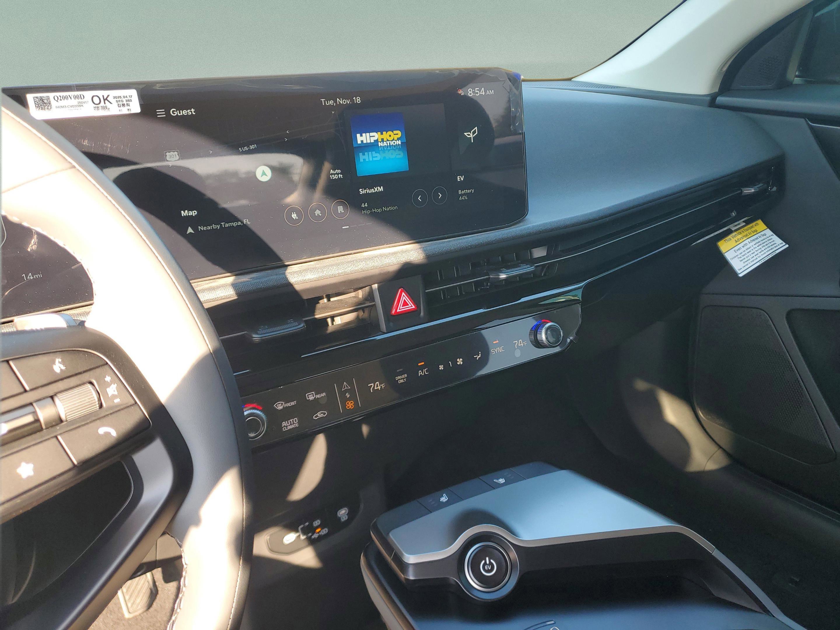 New 2025 Kia EV6 Light w/ Light LR Technology Package image 10