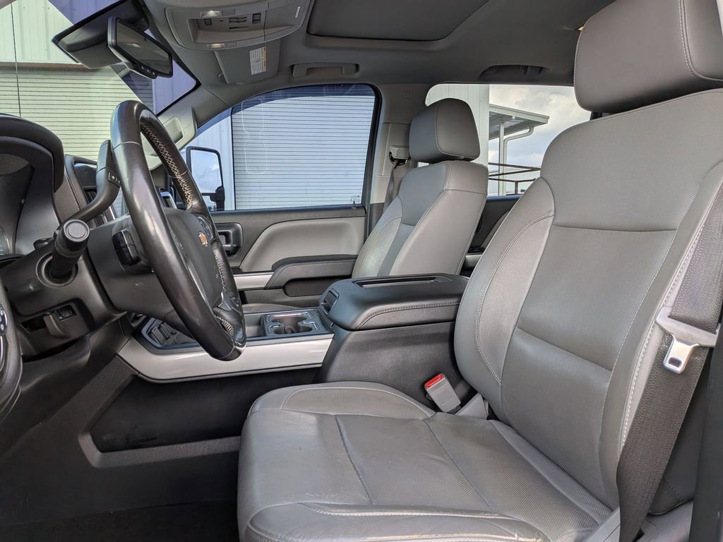 Used 2018 Chevrolet Silverado 3500 LTZ w/ Duramax Plus Package image 14