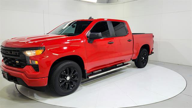 Used 2023 Chevrolet Silverado 1500 Custom RWD image 3
