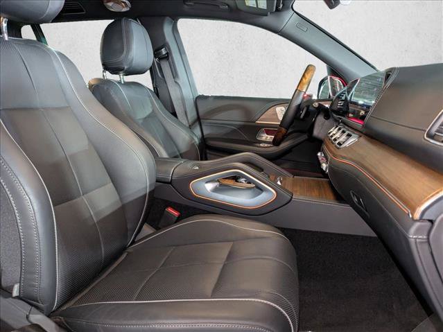 Used 2023 Mercedes-Benz Maybach GLS 600 4MATIC image 26