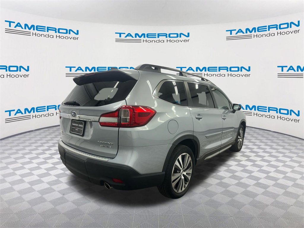 Used 2022 Subaru Ascent Limited w/ Technology Package image 5