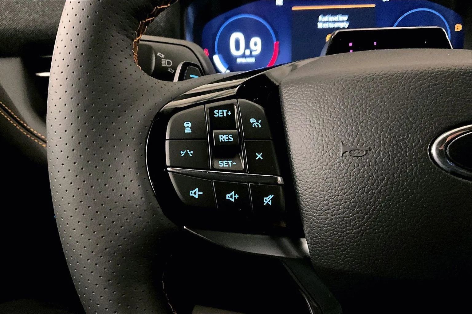 New 2026 Ford Explorer Tremor image 17